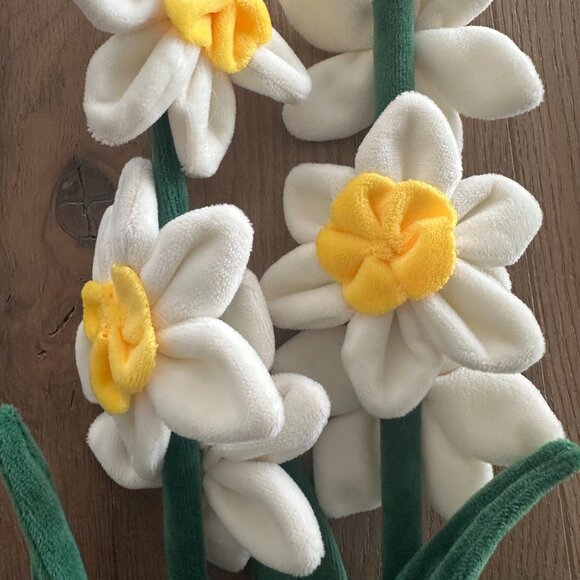 CJ Hendry Flower #12 - Picture 4 of 4